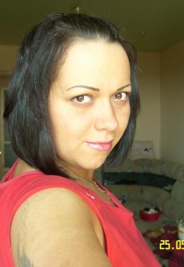 Моя фотография - Иришка, 42 из Санкт-Петербург (@aisha1981)