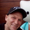 Женя, 43, г.Владивосток Женя, 43, г.Владивосток